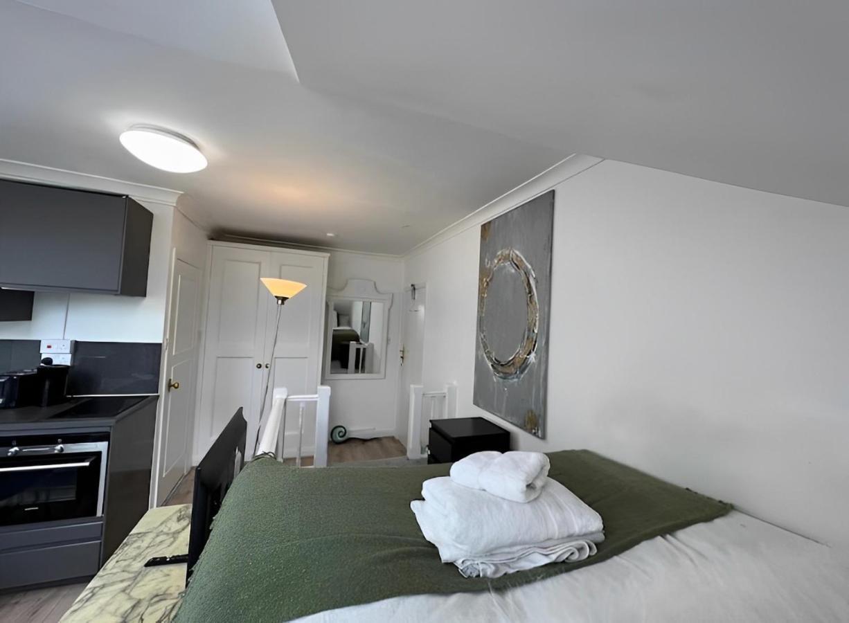 Loft Studio Shepherd'S Bush London Near Everything Exterior foto